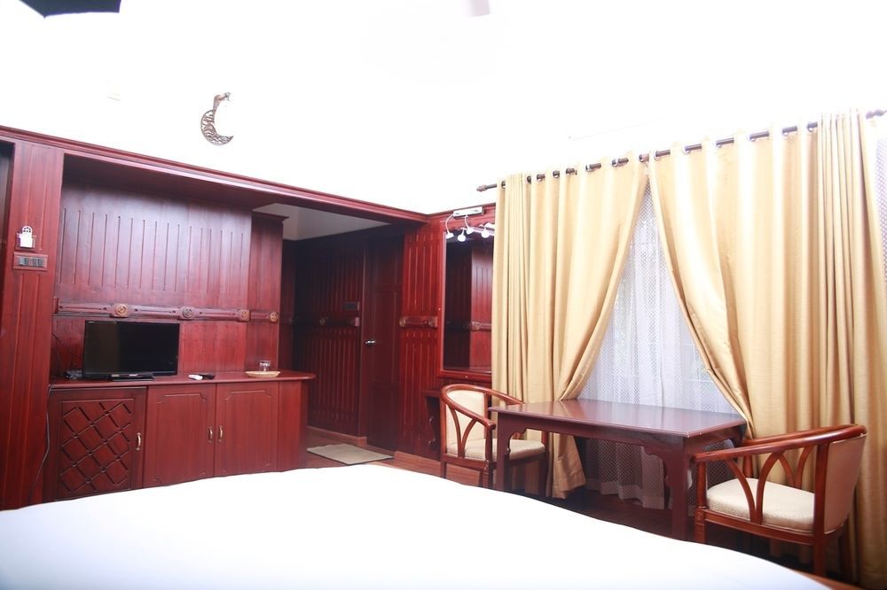 Anamika Ayurvedic Heritage Resort 바르칼라 외부 사진